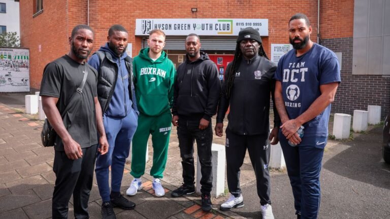 “Ekow Essuman Overcomes Gym Challenges on Path to World Title”