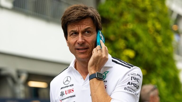 “Toto Wolff in Talks to Sell Stake in Mercedes F1 Team”