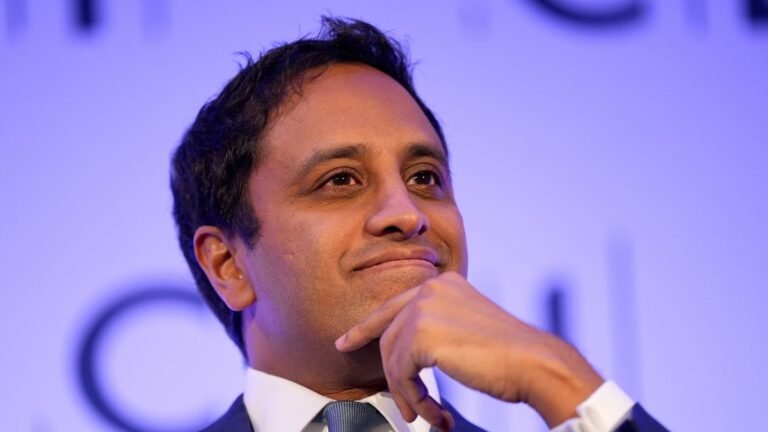 “Reform UK Official Calls for University Enrollment Decrease”