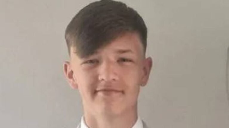 “Teenager’s Tragic Death Reveals Misdiagnosis Misfortune”