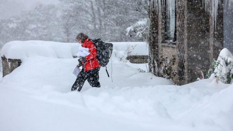 “DWP Activates Cold Weather Payments for 250 Regions”