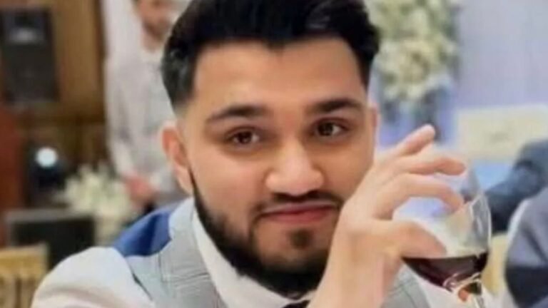 “Fatal M1 Crash Claims Two Lives: Investigation Underway”