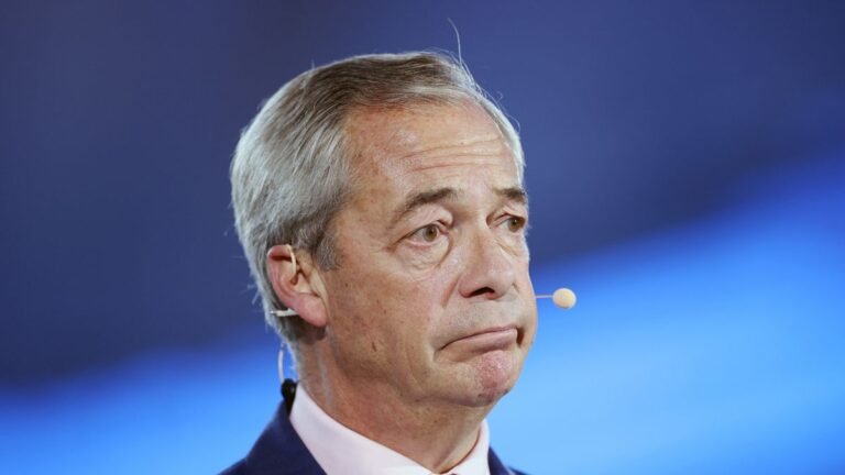 Labour Minister Accuses Farage’s Reform UK of Russian Ties